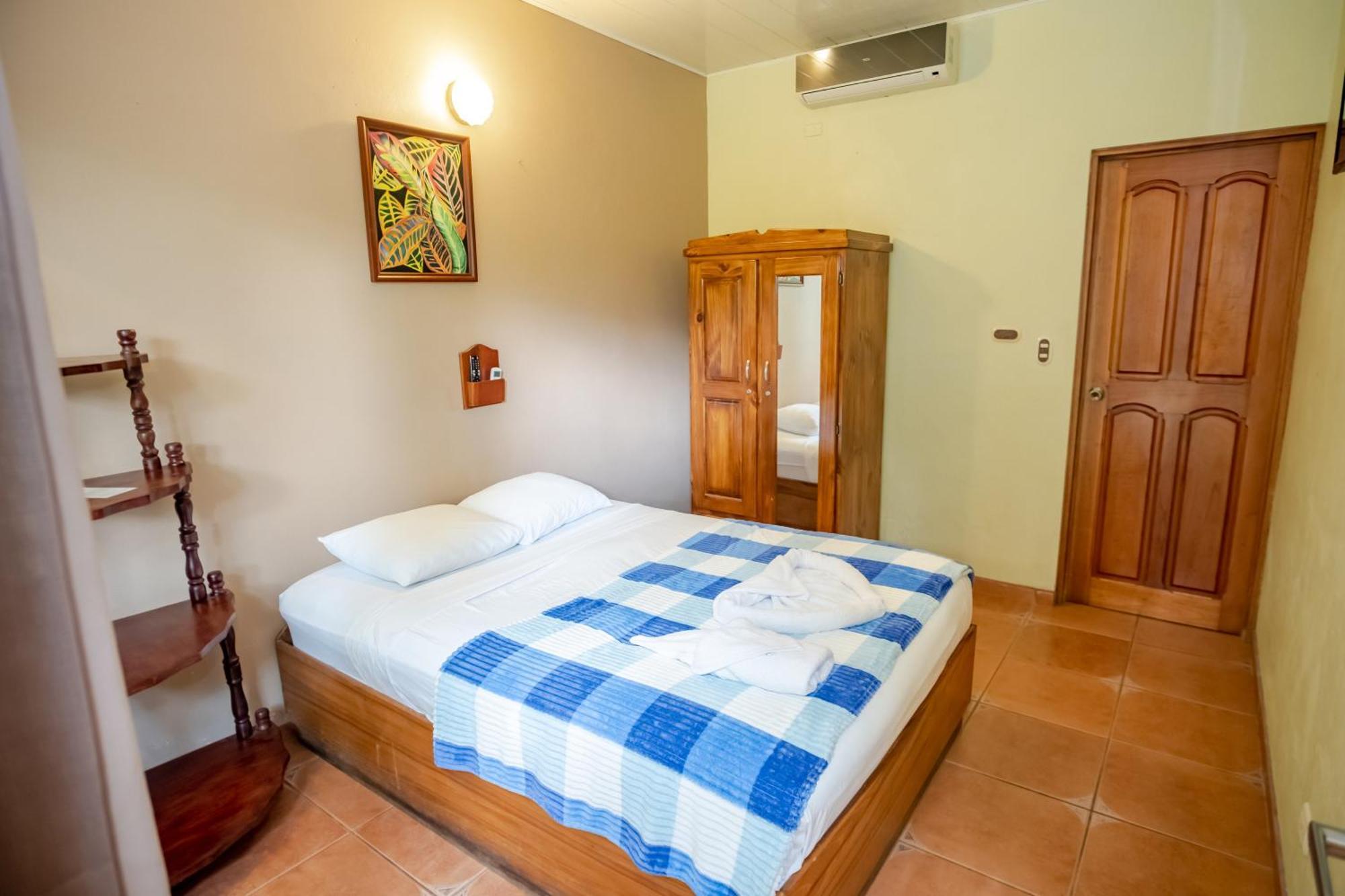 Hotel Sierra Arenal La Fortuna Esterno foto